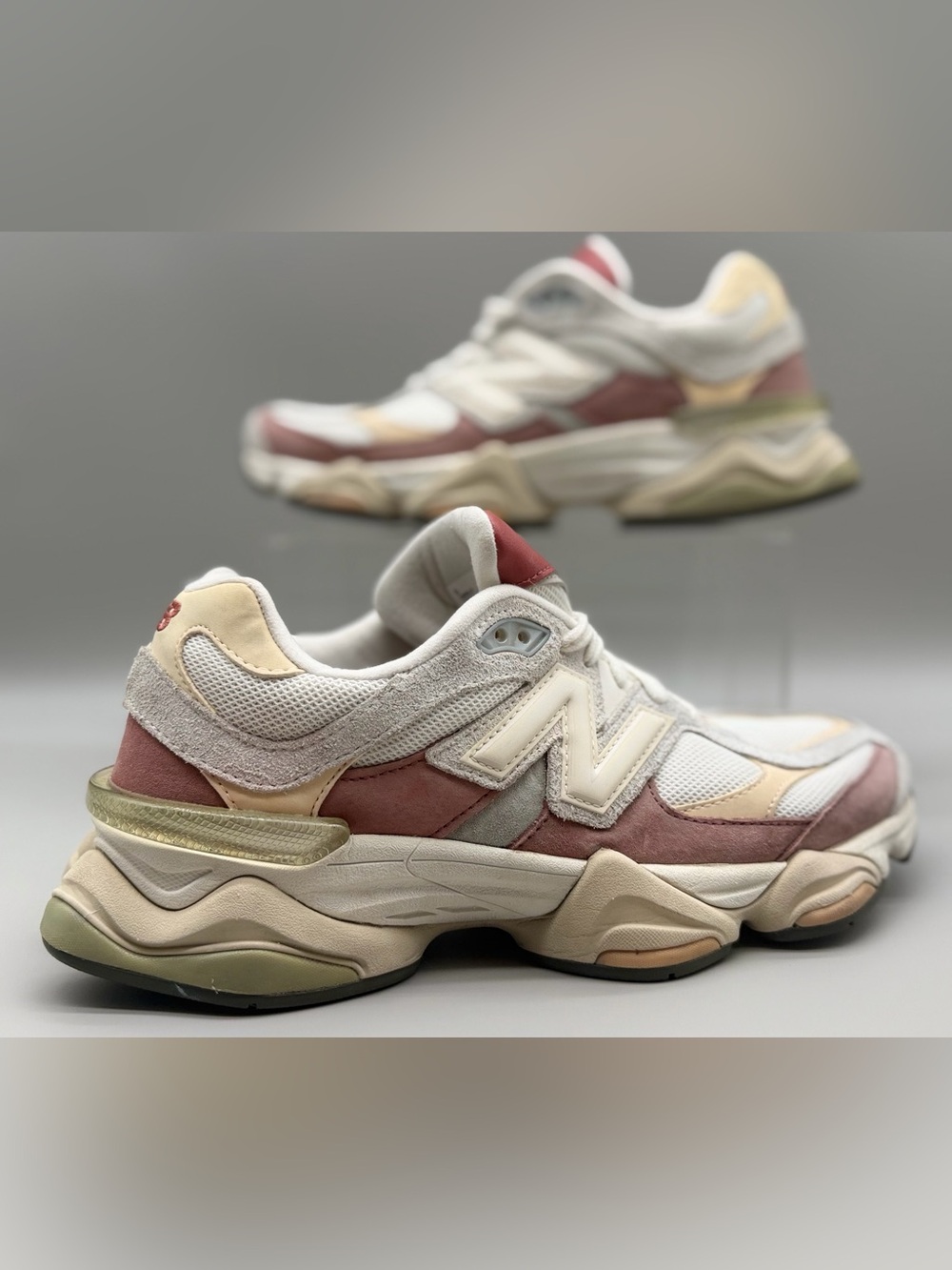 New Balance Women's 10.5 Cream, Dusty Rose & Pale Yellow Retro Chunky Sneaker
